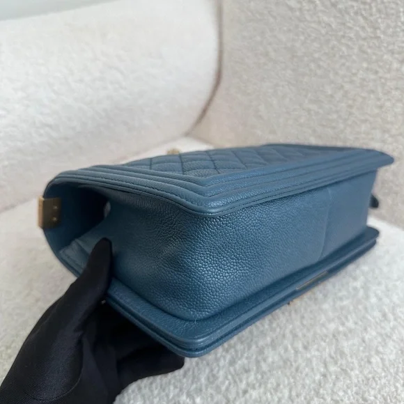 Chanel Leboy Medium Caviar Blue Handbag GHW series 23 - Picture 13 of 16